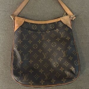 Authentic Louis Vuitton Odeon Crossbody